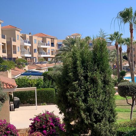 King'S Palace - Spacious 2 Bed, 2 Bath With Sea And Pool Views Пафос Экстерьер фото