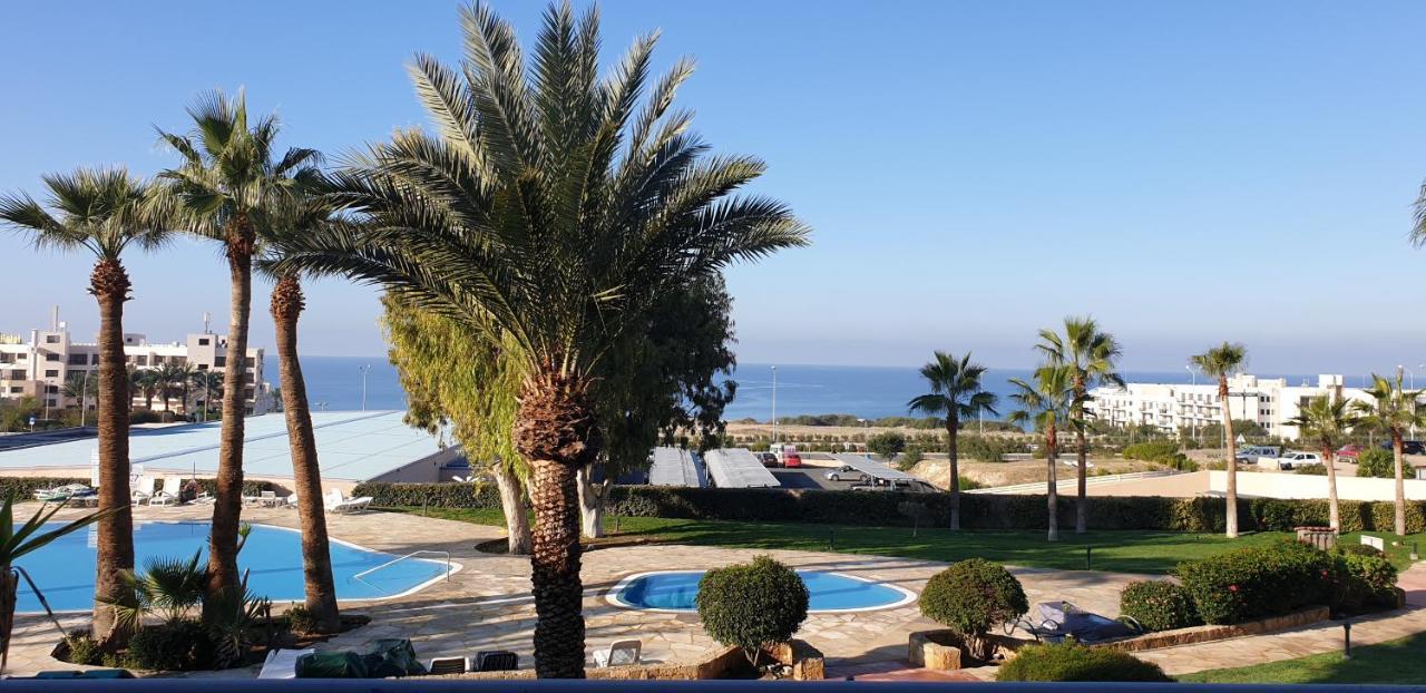 King'S Palace - Spacious 2 Bed, 2 Bath With Sea And Pool Views Пафос Экстерьер фото