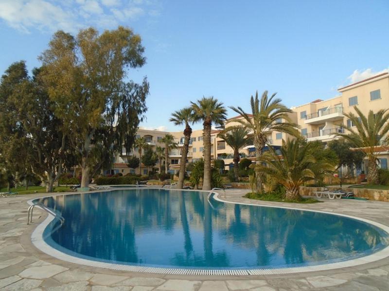 King'S Palace - Spacious 2 Bed, 2 Bath With Sea And Pool Views Пафос Экстерьер фото