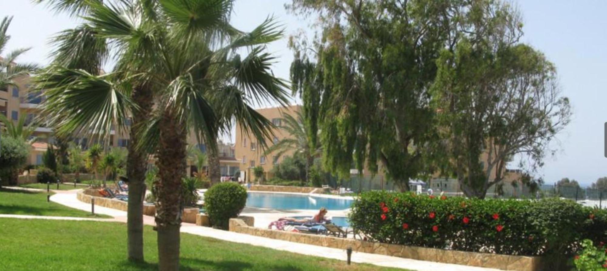 King'S Palace - Spacious 2 Bed, 2 Bath With Sea And Pool Views Пафос Экстерьер фото